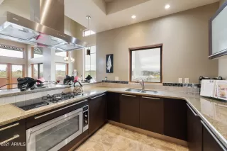 Photo #2: 6337948 Listing 