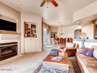 Photo #6: 6338007 Listing 