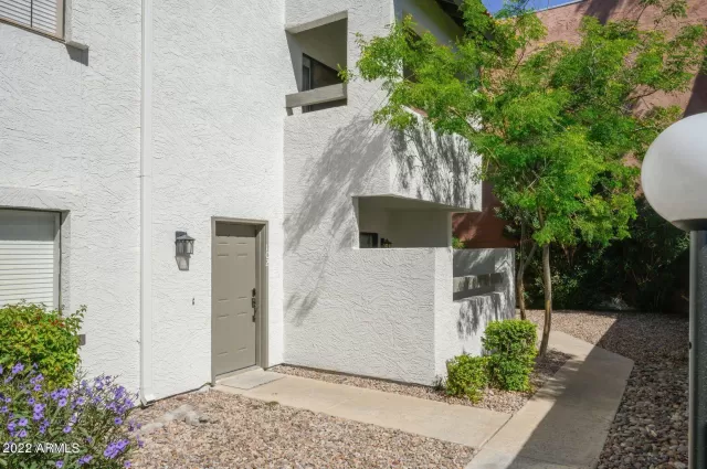 MLS: 6338014 Condo For Sale