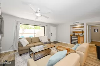 Photo #3: 6338014 Listing 