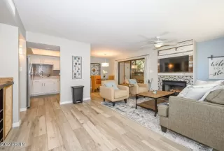 Photo #4: 6338014 Listing 