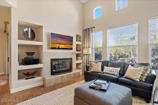 Photo #6: 6338082 Listing