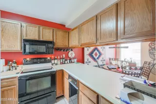 Photo #2: 6338122 Listing