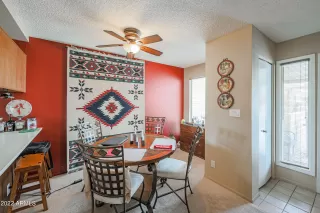 Photo #6: 6338122 Listing