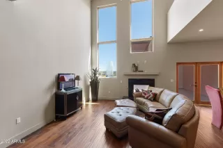 Photo #1: 6338165 Listing 