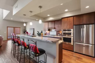 Photo #4: 6338165 Listing 