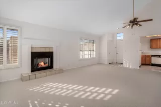 Photo #2: 6338222 Listing