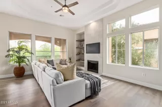 Photo #1: 6338247 Listing