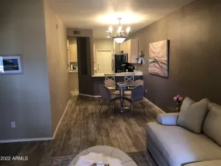 Photo #6: 6338256 Listing 