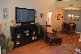 Photo #4: 6338428 Listing
