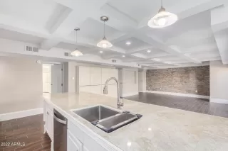 Photo #1: 6338457 Listing 