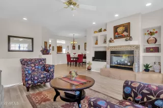 Photo #5: 6338535 Listing