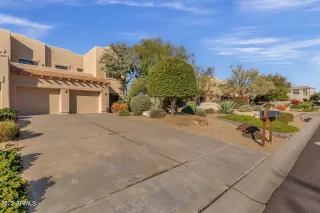Photo #6: 6338535 Listing