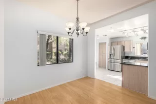 Photo #6: 6338707 Listing 