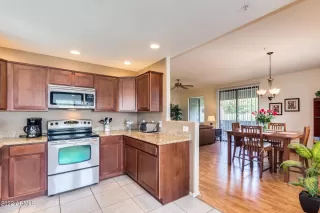 Photo #3: 6338793 Listing 