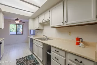 Photo #2: 6338821 Listing 