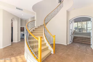 Photo #4: 6339201 Listing