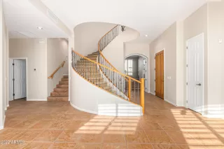 Photo #6: 6339201 Listing