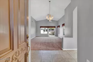 Photo #2: 6339248 Listing
