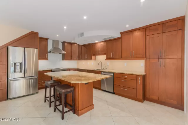 MLS: 6339431 Condo For Sale