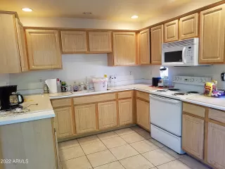 Photo #4: 6339445 Listing 