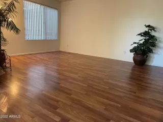 Photo #2: 6339549 Listing 