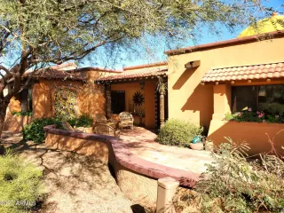 Photo #2: 6339592 Listing