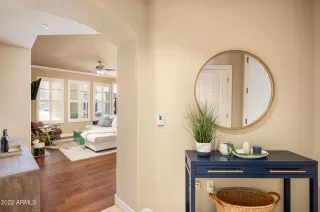 Photo #5: 6339706 Listing