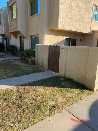 Photo #2: 6339918 Listing