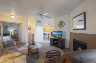 Photo #3: 6340063 Listing