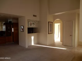 Photo #4: 6340360 Listing 