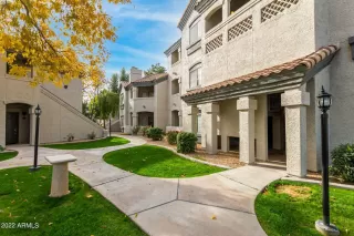 Photo #5: 6340441 Listing 