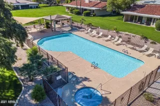 Photo #4: 6340458 Listing