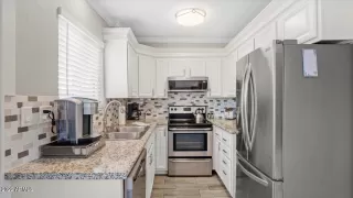 Photo #5: 6340567 Listing