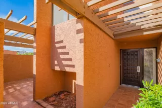 Photo #2: 6340592 Listing