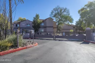 Photo #1: 6340679 Listing 