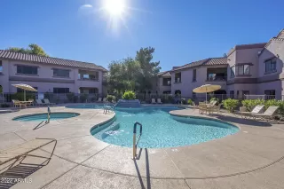 Photo #2: 6340679 Listing 