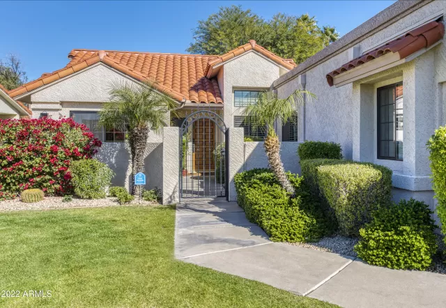 MLS: 6340685 Condo For Sale