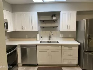 Photo #6: 6340801 Listing 