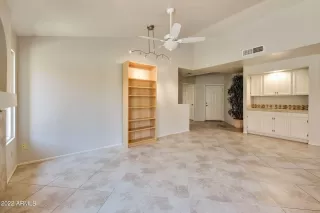 Photo #6: 6340820 Listing