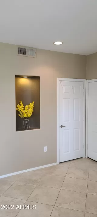 Photo #2: 6340991 Listing 