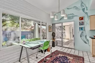 Photo #6: 6341212 Listing