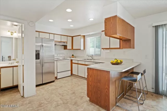 MLS: 6341226 Condo For Sale