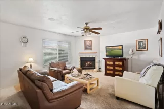 Photo #5: 6341226 Listing