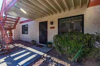 Photo #6: 6341382 Listing