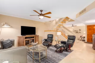 Photo #3: 6341397 Listing
