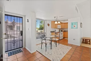 Photo #2: 6341479 Listing