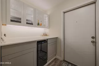 Photo #2: 6341617 Listing