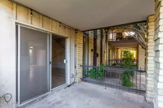 Photo #4: 6341641 Listing