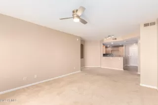 Photo #4: 6341956 Listing